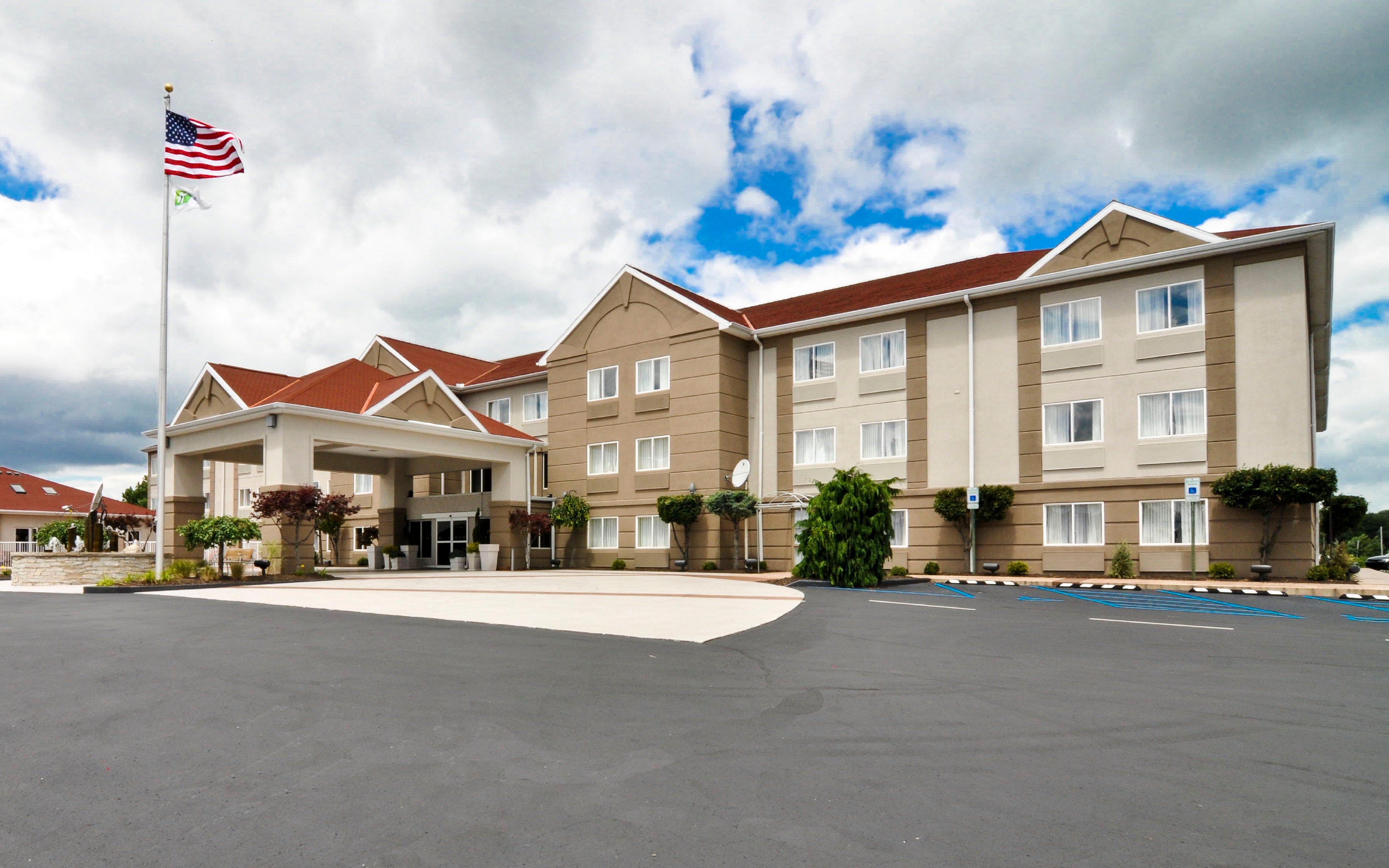 Holiday Inn Express Hotel & Suites Port Clinton-Catawba Island By Ihg Exterior foto